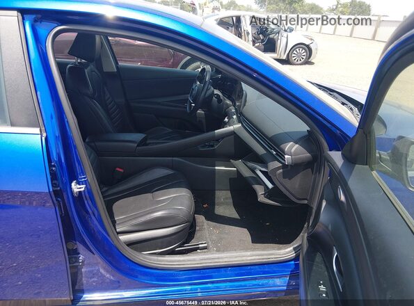KMHLP4DG4RU836337 2024 HYUNDAI ELANTRA Синий Вид салона спереди