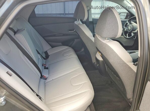 KMHLP4DG5RU770218 2024 HYUNDAI ELANTRA Gray Հետևի նստատեղերի տեսք