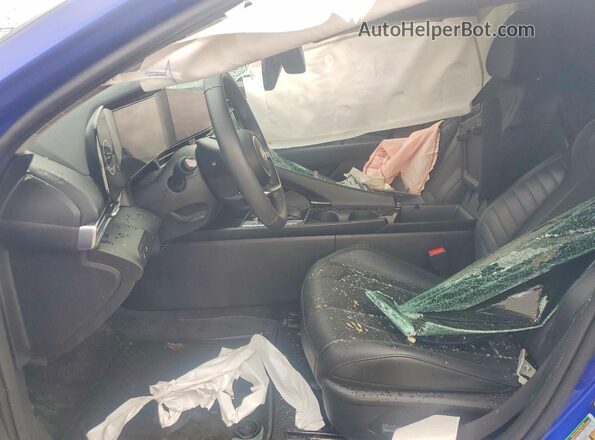 KMHLP4DG7RU839281 2024 HYUNDAI ELANTRA Синий Вид салона спереди