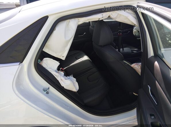 KMHLP4DGXTU154098 2026 HYUNDAI ELANTRA White Вид наклейки з VIN-кодом