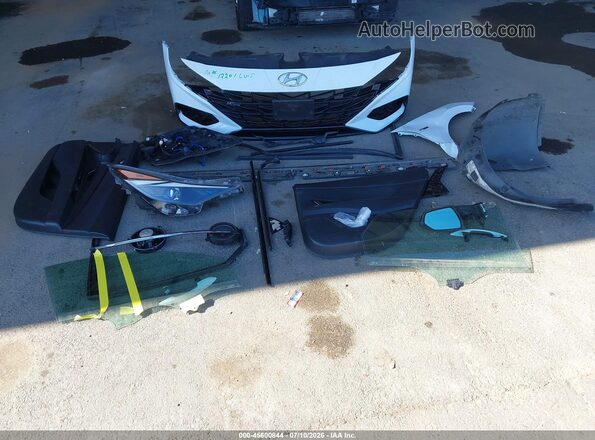 KMHLR4AF3MU147369 2021 HYUNDAI ELANTRA White Instrument cluster view