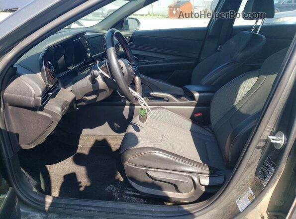 KMHLR4AF3NU342616 2022 HYUNDAI ELANTRA Серый Вид салона спереди