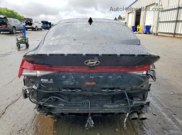 KMHLR4AF4PU515336 2023 HYUNDAI ELANTRA Черный Вид сзади