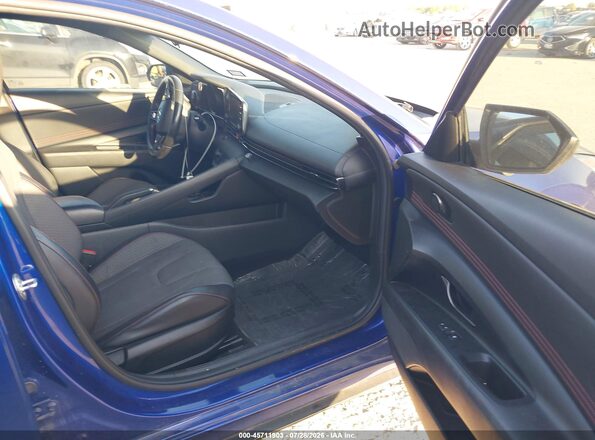 KMHLR4AF6NU232238 2022 HYUNDAI ELANTRA Blue Widok wnętrza z przodu