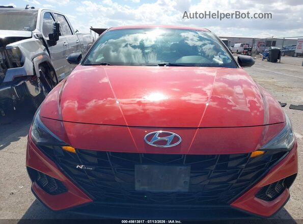 KMHLR4AF8NU232578 2022 HYUNDAI ELANTRA Красный Вид задней части салона