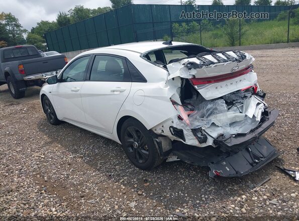 KMHLR4AF8PU577421 2023 HYUNDAI ELANTRA White Trasero izquierdo