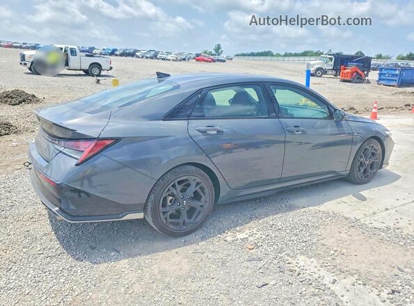 KMHLR4DF1SU928030 2025 HYUNDAI ELANTRA Silver უკანა მარჯვენა