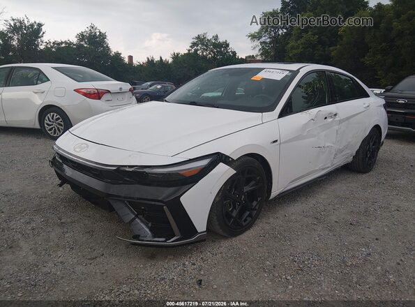 KMHLR4DF8SU953880 2025 HYUNDAI ELANTRA White Передня ліва чверть
