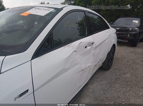 KMHLR4DF8SU953880 2025 HYUNDAI ELANTRA White 