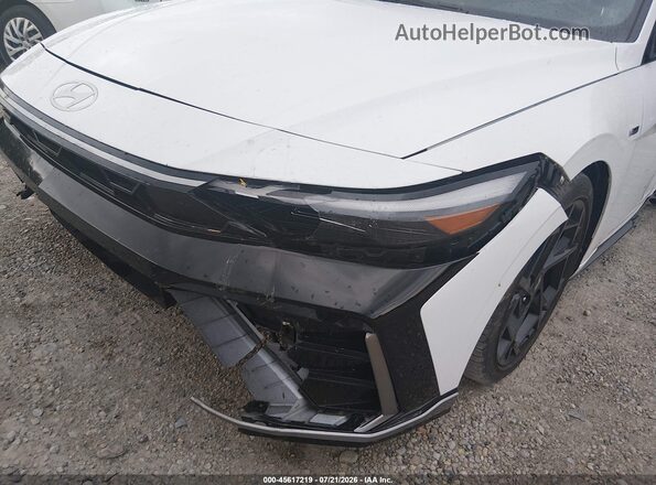 KMHLR4DF8SU953880 2025 HYUNDAI ELANTRA White 