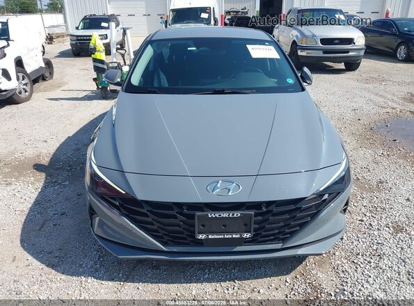 KMHLS4AG0PU422004 2023 HYUNDAI ELANTRA Gray ხელსაწყოთა პანელის ხედი
