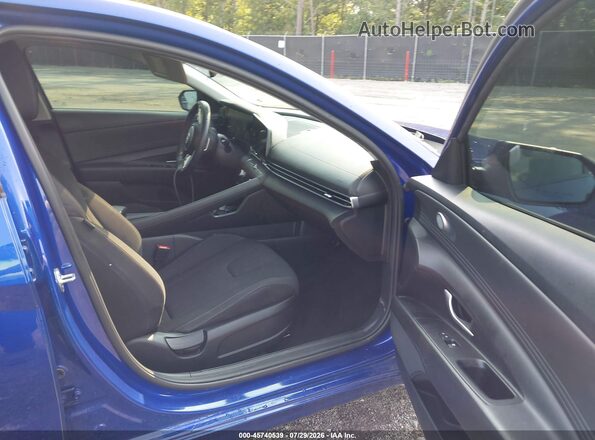 KMHLS4AG1PU463564 2023 HYUNDAI ELANTRA Blue წინა სალონის ხედი