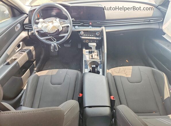 KMHLS4AG2PU402708 2023 HYUNDAI ELANTRA Gray Vista del salpicadero