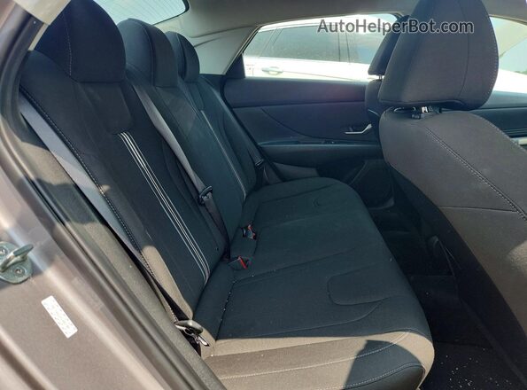 KMHLS4AG2PU402708 2023 HYUNDAI ELANTRA Gray Vista de los asientos traseros