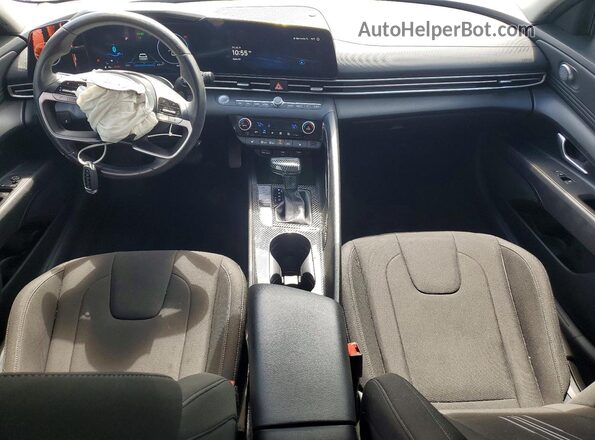 KMHLS4AG2PU551748 2023 HYUNDAI ELANTRA Black Widok deski rozdzielczej