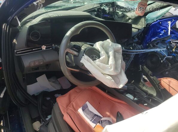 KMHLS4AG3PU445082 2023 HYUNDAI ELANTRA Blue Dashboard view