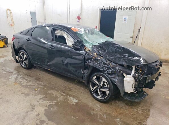 KMHLS4AG3PU615375 2023 HYUNDAI ELANTRA Black Przód prawy