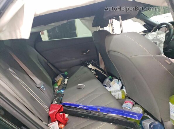KMHLS4AG3PU615375 2023 HYUNDAI ELANTRA Black Widok tylnych siedzeń