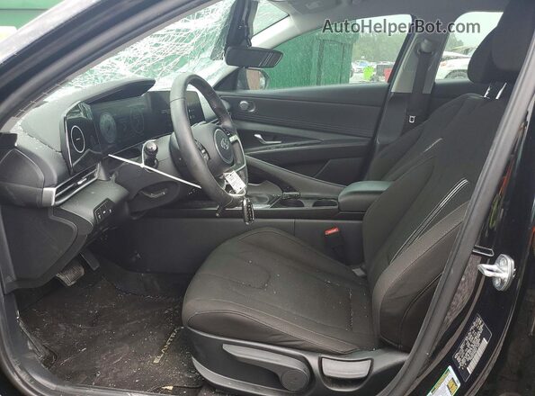 KMHLS4AG4PU549886 2023 HYUNDAI ELANTRA Black Вид салону спереду