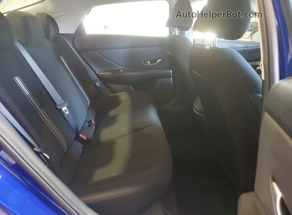 KMHLS4AG6PU573039 2023 HYUNDAI ELANTRA Blue Հետևի նստատեղերի տեսք