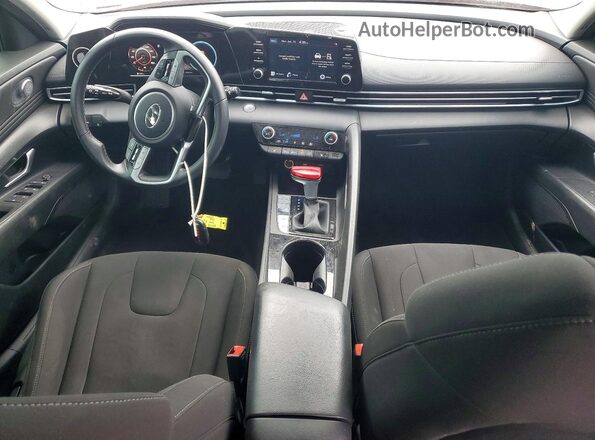KMHLS4AG8MU211709 2021 HYUNDAI ELANTRA Красный Вид панели приборов