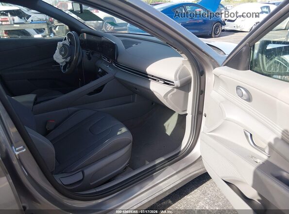 KMHLS4AG9PU452537 2023 HYUNDAI ELANTRA Gray წინა სალონის ხედი