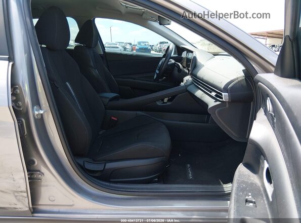 KMHLS4AGXPU520313 2023 HYUNDAI ELANTRA Серый Вид салона спереди