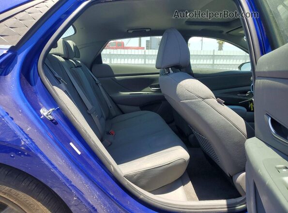KMHLS4DG0SU963347 2025 HYUNDAI ELANTRA Blue Widok tylnych siedzeń