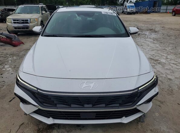 KMHLS4DG1SU031593 2025 HYUNDAI ELANTRA White Front view