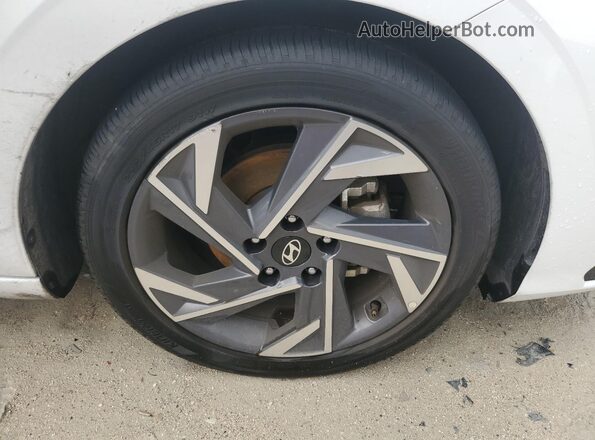 KMHLS4DG1SU031593 2025 HYUNDAI ELANTRA White 