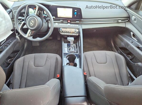 KMHLS4DG2RU663416 2024 HYUNDAI ELANTRA Gray Dashboard view