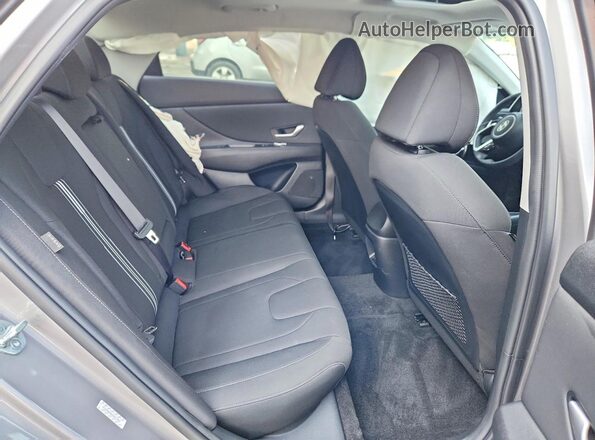 KMHLS4DG2RU663416 2024 HYUNDAI ELANTRA Gray Rear seats view