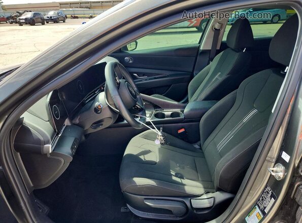 KMHLS4DG2RU786424 2024 HYUNDAI ELANTRA Gray წინა სალონის ხედი