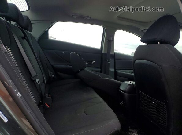 KMHLS4DG3SU038044 2025 HYUNDAI ELANTRA Серый Вид задних сидений