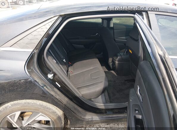 KMHLS4DG4RU758043 2024 HYUNDAI ELANTRA Black Вид наклейки з VIN-кодом