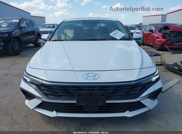 KMHLS4DG4SU860884 2025 HYUNDAI ELANTRA White Vista del cuadro de instrumentos