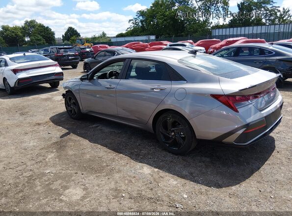 KMHLS4DG4TU119717 2026 HYUNDAI ELANTRA Silver Trasero izquierdo