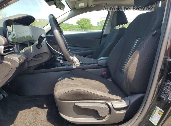 KMHLS4DG5RU780911 2024 HYUNDAI ELANTRA Black Widok wnętrza z przodu