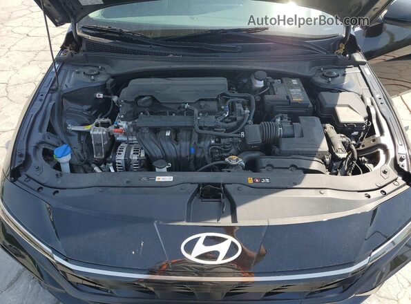 KMHLS4DG5RU780911 2024 HYUNDAI ELANTRA Black Widok wnętrza z tyłu