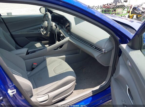 KMHLS4DG5SU943451 2025 HYUNDAI ELANTRA Blue Սալոնի դիմացի տեսք
