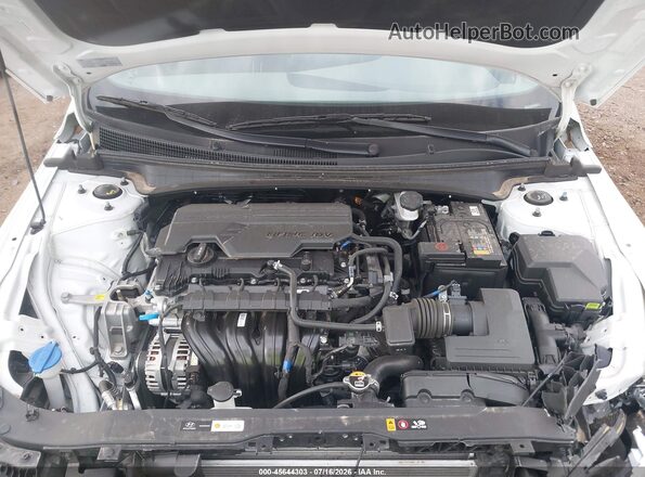 KMHLS4DG6SU007760 2025 HYUNDAI ELANTRA White Rear view
