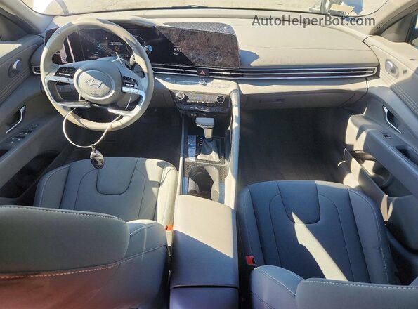 KMHLS4DG6SU856478 2025 HYUNDAI ELANTRA Silver Vista del salpicadero
