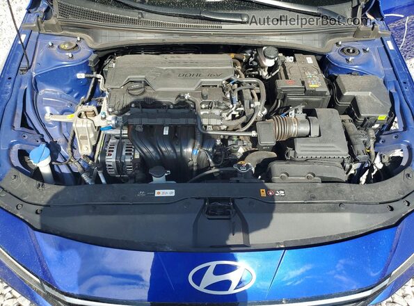 KMHLS4DG6SU972974 2025 HYUNDAI ELANTRA Синий Вид задней части салона