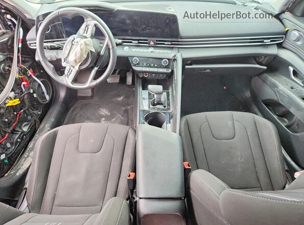KMHLS4DG7RU653142 2024 HYUNDAI ELANTRA Черный Вид панели приборов