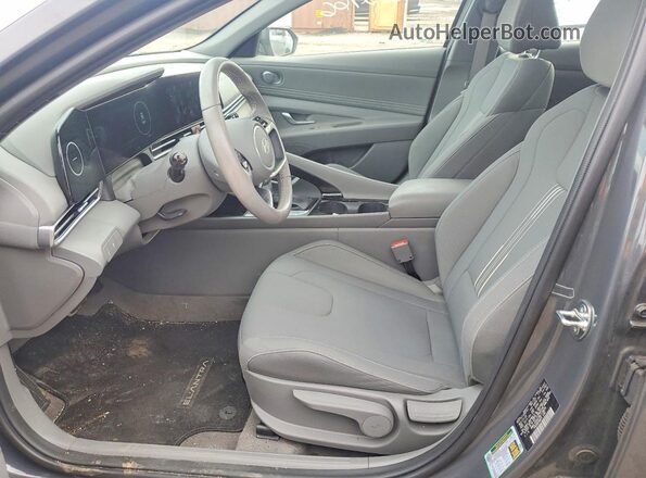 KMHLS4DG7RU718636 2024 HYUNDAI ELANTRA Gray Սալոնի դիմացի տեսք