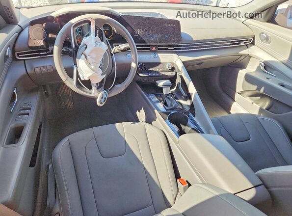 KMHLS4DG8RU674064 2024 HYUNDAI ELANTRA White Dashboard view