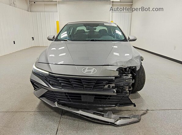 KMHLS4DG8SU890521 2025 HYUNDAI ELANTRA Gray Widok z przodu
