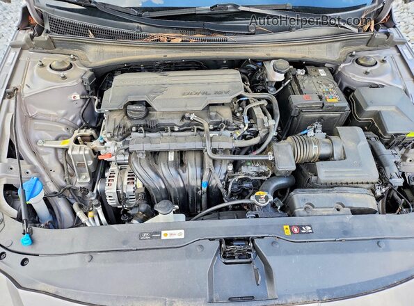 KMHLS4DG9RU670217 2024 HYUNDAI ELANTRA Silver Вид задньої частини салону