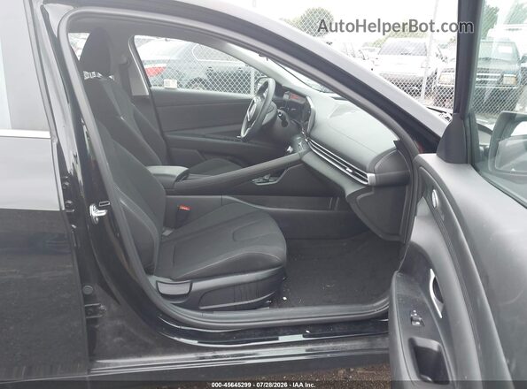 KMHLS4DGXRU759049 2024 HYUNDAI ELANTRA Black Սալոնի դիմացի տեսք