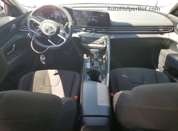 KMHLS4DGXSU976476 2025 HYUNDAI ELANTRA Silver წინა პანელის ხედი